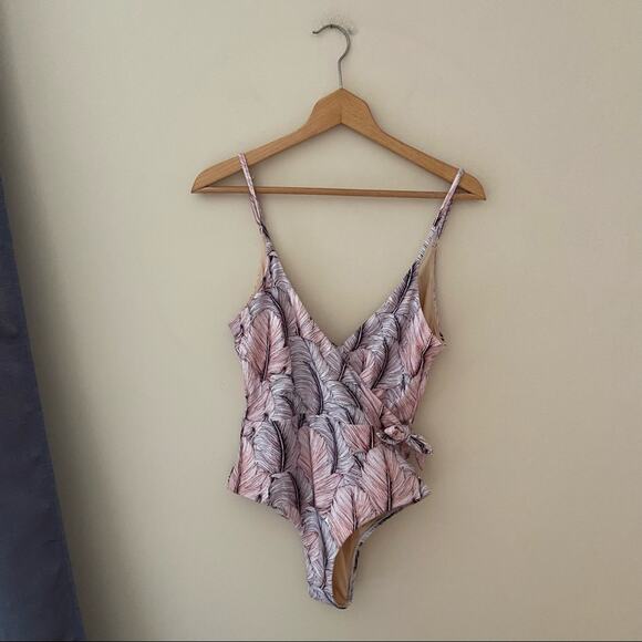 Somedays Lovin Spirit Flies Wrap One Piece Side Tie Swimwear Medium Women’s - Picture 2 of 10